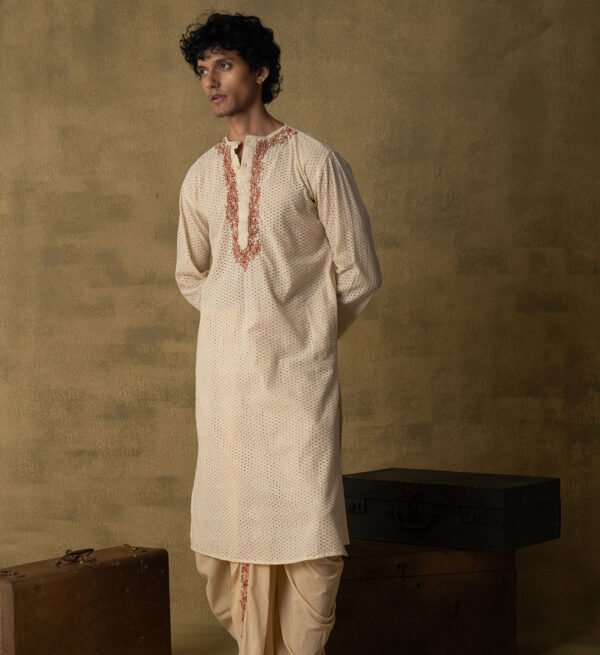 Gulnaar Hakoba Panjabi